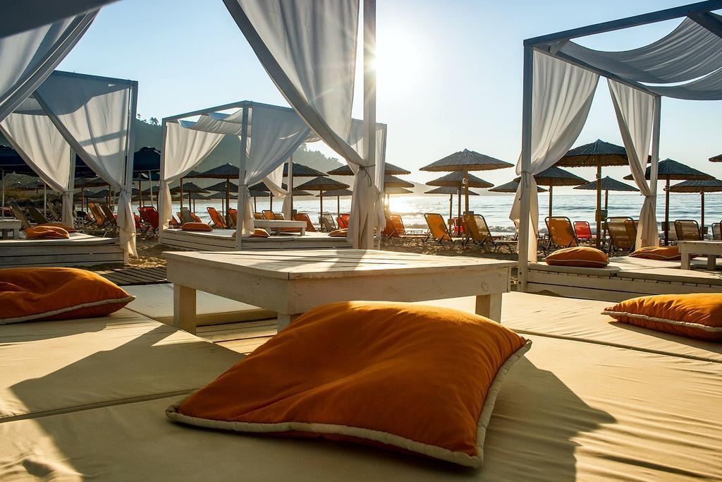 Hatzoudis Luxury Suites Chrysi Ammoudia Exterior foto